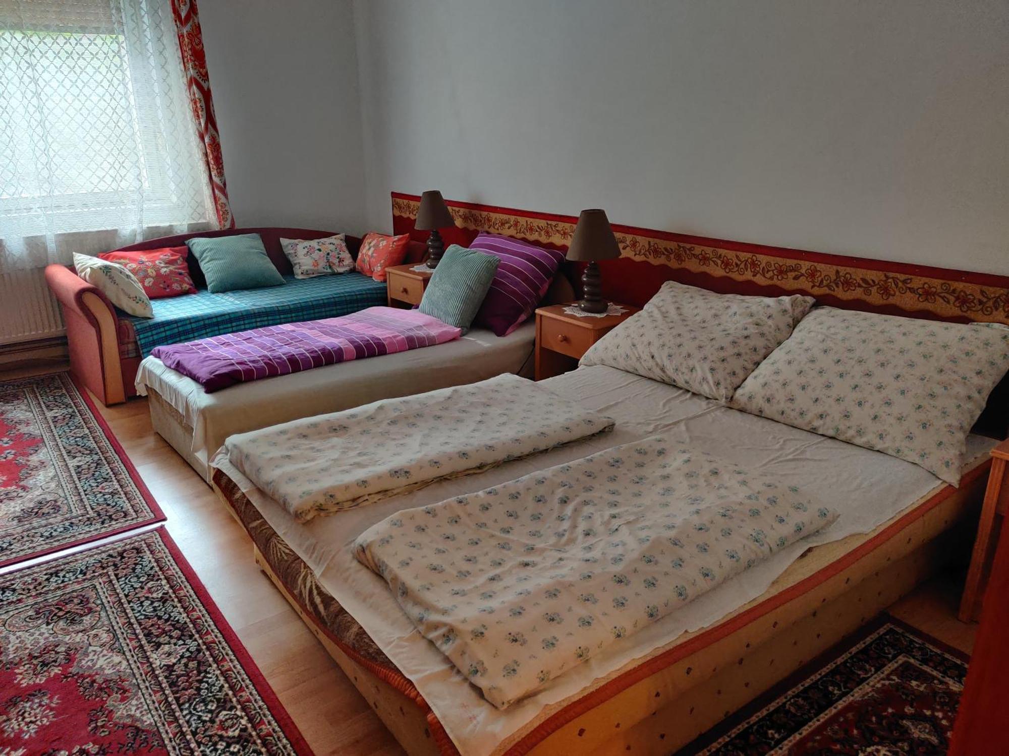 Csukavoelgyi Apartman 维谢格拉德 外观 照片