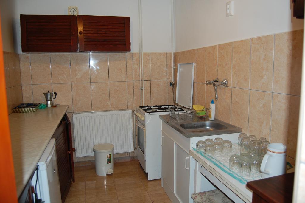 Csukavoelgyi Apartman 维谢格拉德 客房 照片
